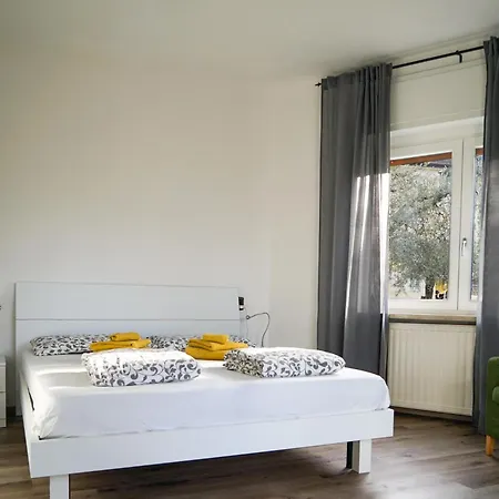 דירה Casa Stefi N2 מאלצ'סינה