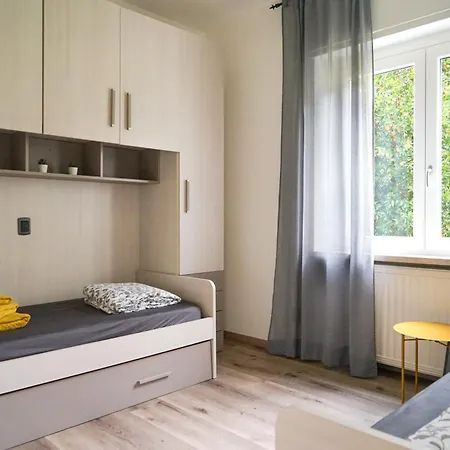 Casa Stefi N2 דירה *